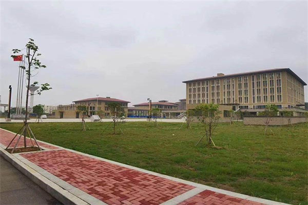 江西工商技工学校_风采图